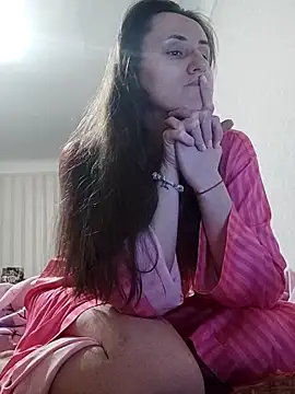 Snapshot of emeli_moon chatting on March 8, 2025, 7:42 pm emeli moon online show from March 8, 2025, 7:42 pm