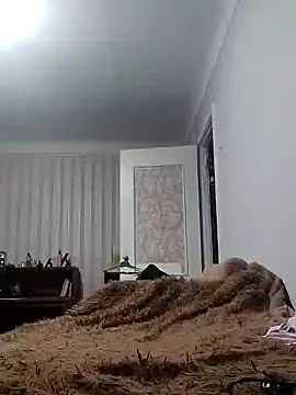 Snapshot of emeli_moon chatting on January 25, 2025, 9:46 pm emeli moon online show from January 25, 2025, 9:46 pm