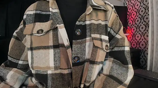 Snapshot of Adeelinee chatting on January 10, 2026, 7:42 pm Adeelinee online show from January 10, 2026, 7:42 pm