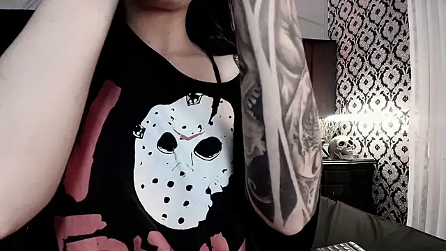 Snapshot of Adeelinee chatting on October 24, 2025, 8:08 pm Adeelinee online show from October 24, 2025, 8:08 pm