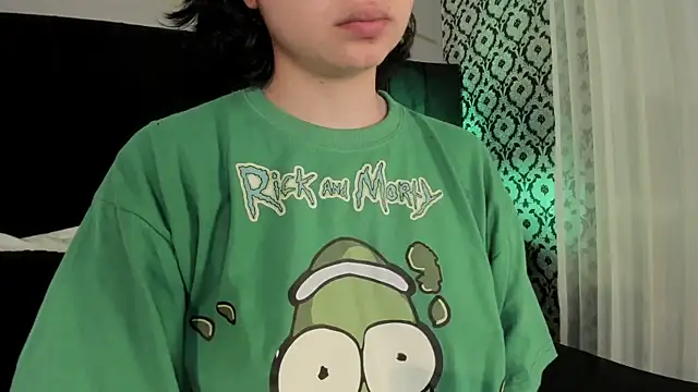 Snapshot of Adeelinee chatting on November 29, 2025, 8:31 pm Adeelinee online show from November 29, 2025, 8:31 pm