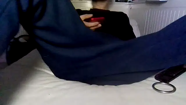 VersGuy24 online show from March 19, 2026, 3:17 am