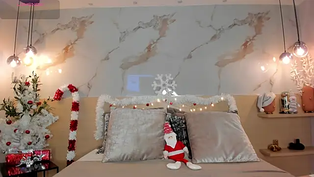 LeaThompson online show from December 22, 2025, 12:33 am