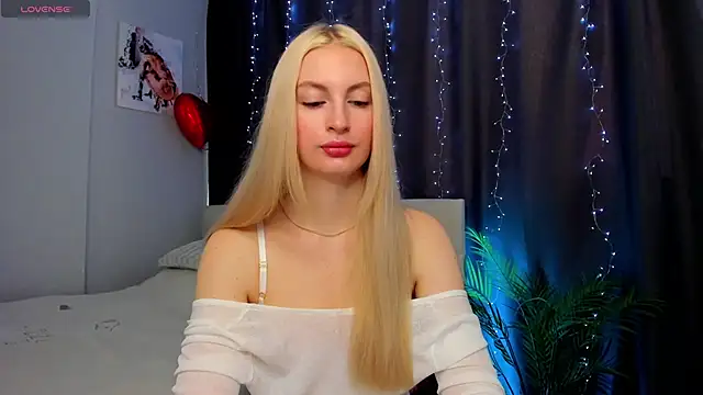 Snapshot of Kimmy_powell chatting on October 20, 2025, 4:03 am Kimmy powell online show from October 20, 2025, 4:03 am