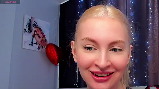 Snapshot of Kimmy_powell chatting on October 31, 2025, 6:54 am Kimmy powell online show from October 31, 2025, 6:54 am