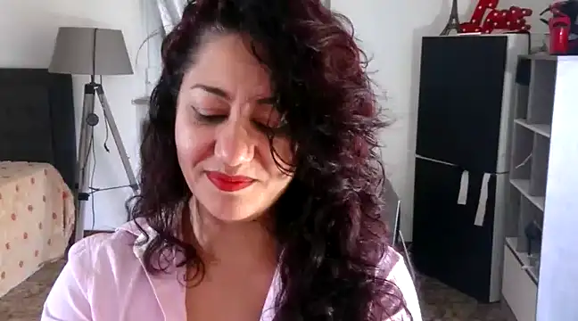 danasantoreal online show from January 13, 2025, 8:58 am