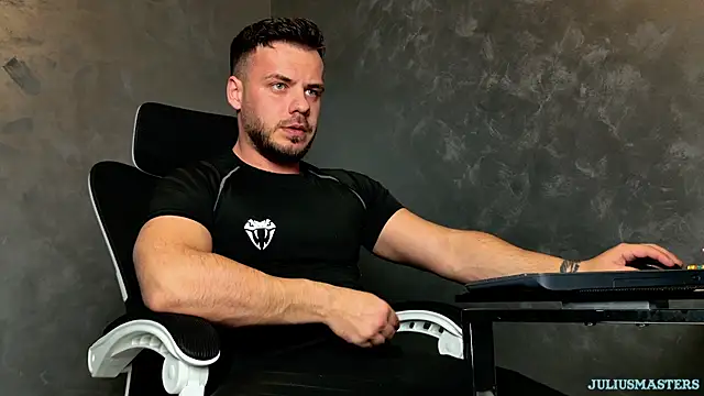 Snapshot of juliusmasters chatting on March 4, 2026, 6:15 pm juliusmasters online show from March 4, 2026, 6:15 pm