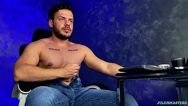 Snapshot of juliusmasters chatting on February 25, 2026, 8:30 pm juliusmasters online show from February 25, 2026, 8:30 pm