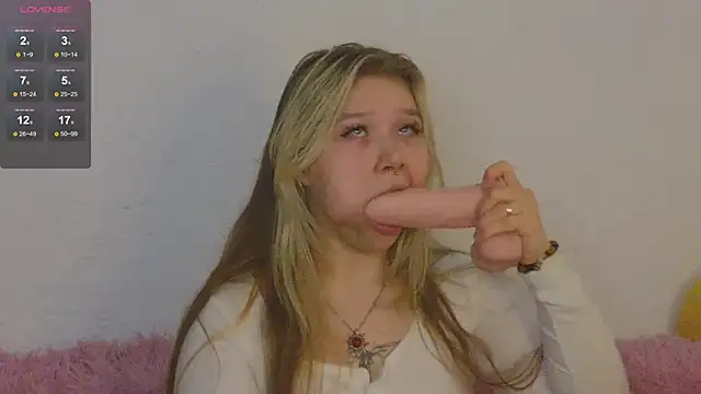 May aster online show from October 25, 2025, 6:23 am