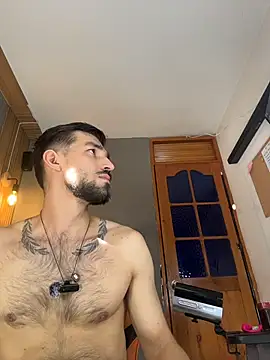 Snapshot of Mr_WhiteCock chatting on June 29, 2026, 1:55 pm Mr WhiteCock online show from June 29, 2026, 1:55 pm