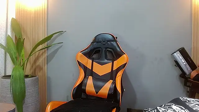 Mr WhiteCock online show from January 11, 2026, 2:29 am