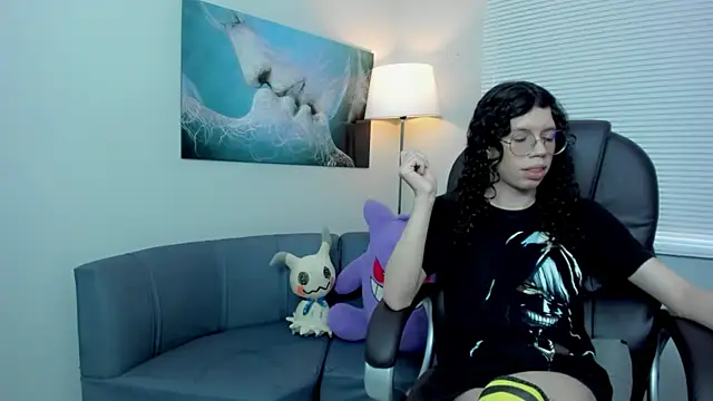 Snapshot of Angel_Dust18 chatting on November 22, 2025, 3:55 pm Angel Dust18 online show from November 22, 2025, 3:55 pm