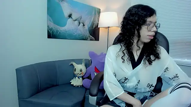 Snapshot of Angel_Dust18 chatting on November 2, 2025, 3:06 pm Angel Dust18 online show from November 2, 2025, 3:06 pm