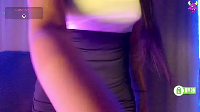 CallMeSima online show from November 7, 2025, 4:55 pm