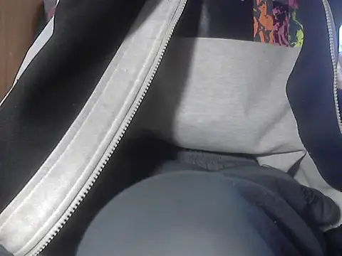 shikokichi55 online show from January 10, 2026, 5:03 am