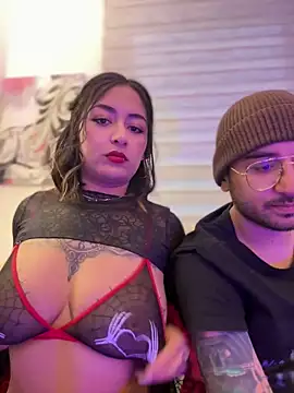 Snapshot of Rae_Lil_White chatting on November 15, 2025, 9:41 pm Rae Lil White online show from November 15, 2025, 9:41 pm