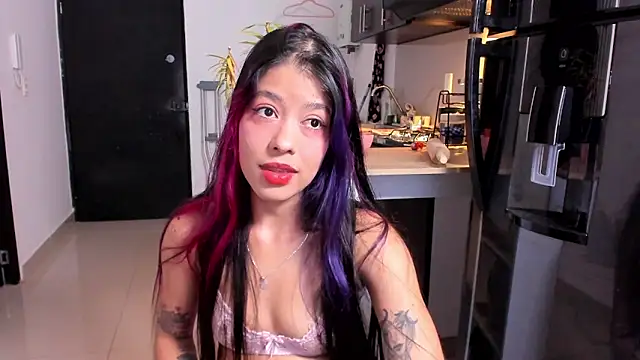 Snapshot of analia_collins chatting on June 25, 2026, 1:25 am analia collins online show from June 25, 2026, 1:25 am