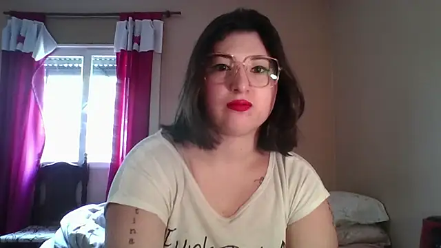 imsohornydacom online show from December 2, 2025, 3:36 pm