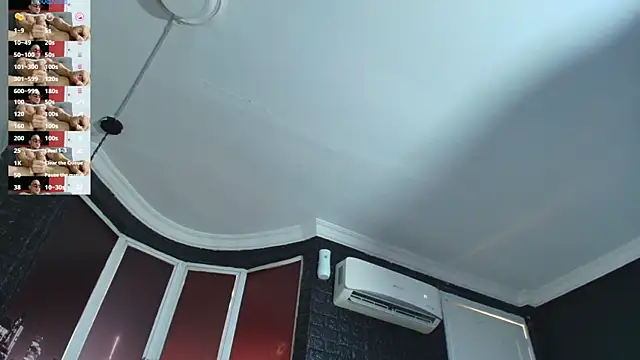 Snapshot of AlexLenox_ chatting on July 8, 2026, 1:01 pm AlexLenox online show from July 8, 2026, 1:01 pm