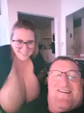 Snapshot of darkmoonsubmissive chatting on December 9, 2024, 8:23 pm darkmoonsubmissive online show from December 9, 2024, 8:23 pm