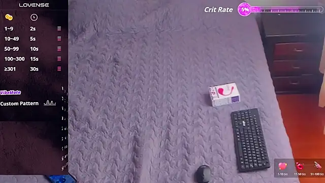 hanna diazz  online show from October 27, 2025, 5:14 pm