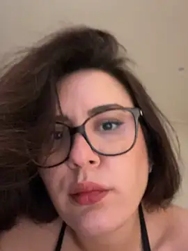 Snapshot of Its_Jade chatting on March 22, 2026, 3:02 pm Its Jade online show from March 22, 2026, 3:02 pm