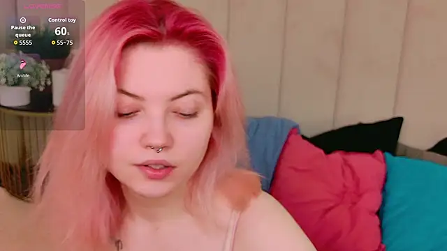 Snapshot of Lisa_Adam chatting on November 18, 2025, 5:27 pm Lisa Adam online show from November 18, 2025, 5:27 pm