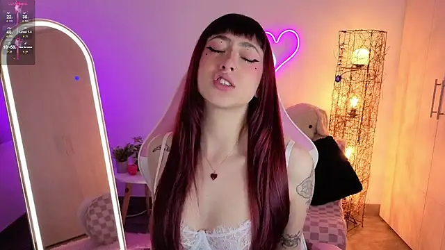 Snapshot of violet_ch chatting on July 27, 2026, 7:21 pm violet ch online show from July 27, 2026, 7:21 pm