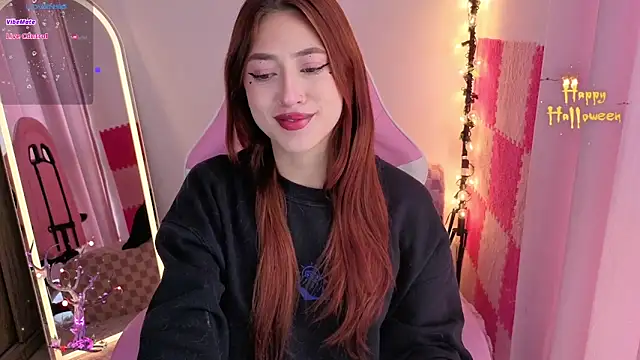 violet ch online show from October 8, 2025, 5:13 pm