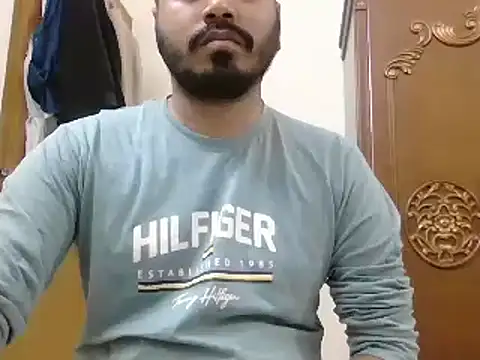 Snapshot of desiboyasif chatting on December 3, 2025, 5:56 pm desiboyasif online show from December 3, 2025, 5:56 pm