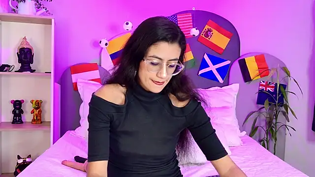 Snapshot of SophieGomez22 chatting on July 12, 2026, 11:22 am SophieGomez22 online show from July 12, 2026, 11:22 am