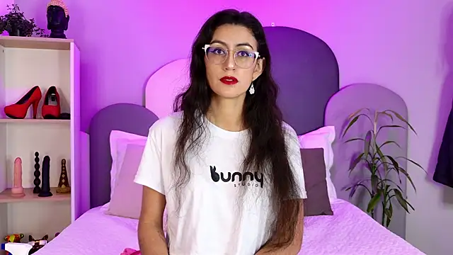 Snapshot of SophieGomez22 chatting on May 20, 2026, 11:18 am SophieGomez22 online show from May 20, 2026, 11:18 am