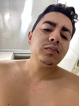 Snapshot of DanielGomez9 chatting on March 10, 2025, 12:38 pm DanielGomez9 online show from March 10, 2025, 12:38 pm