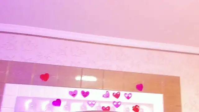 KristineLS online show from February 19, 2025, 3:49 pm