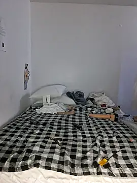 Puffgettingstuffed online show from December 23, 2025, 9:19 am