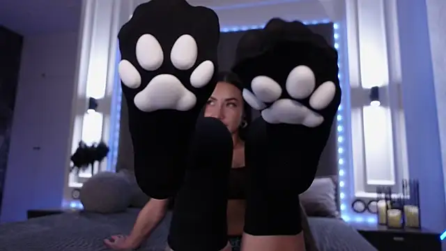 mila blvck online show from December 22, 2025, 10:04 am