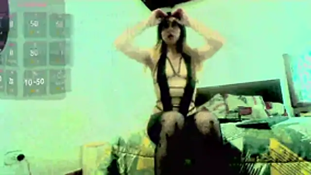 Snapshot of carla_roberts chatting on October 15, 2025, 6:05 pm carla roberts online show from October 15, 2025, 6:05 pm
