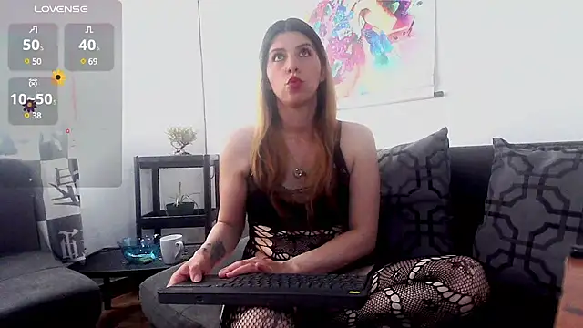 Snapshot of carla_roberts chatting on February 27, 2025, 4:21 pm carla roberts online show from February 27, 2025, 4:21 pm