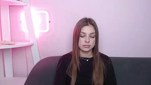 Snapshot of MilanaAngelAs chatting on March 2, 2026, 9:49 am MilanaAngelAs online show from March 2, 2026, 9:49 am