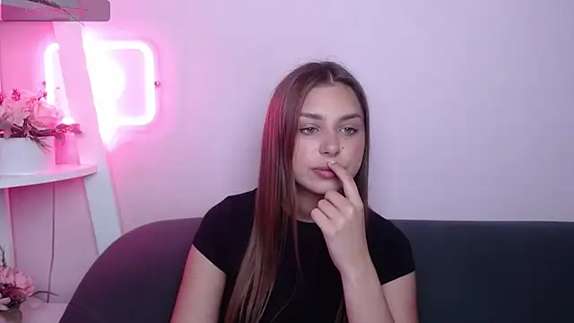 Snapshot of MilanaAngelAs chatting on July 20, 2026, 4:42 am MilanaAngelAs online show from July 20, 2026, 4:42 am