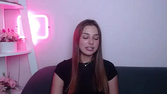 Snapshot of MilanaAngelAs chatting on August 3, 2026, 7:42 pm MilanaAngelAs online show from August 3, 2026, 7:42 pm