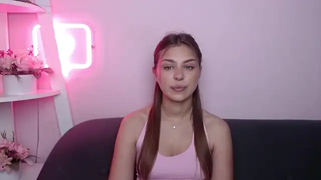 Snapshot of MilanaAngelAs chatting on July 3, 2026, 4:41 am MilanaAngelAs online show from July 3, 2026, 4:41 am
