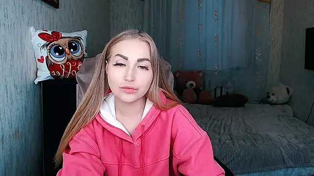 Snapshot of _KittyBoo chatting on November 25, 2025, 6:58 am KittyBoo online show from November 25, 2025, 6:58 am