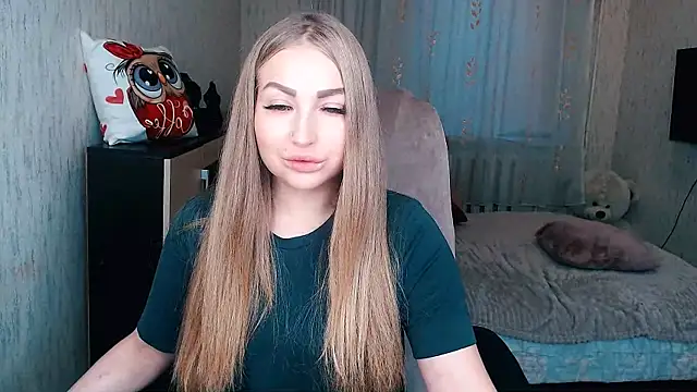 Snapshot of _KittyBoo chatting on December 14, 2025, 7:25 am KittyBoo online show from December 14, 2025, 7:25 am