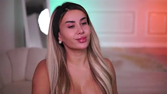 Snapshot of EvaZane chatting on November 29, 2025, 9:59 pm EvaZane online show from November 29, 2025, 9:59 pm