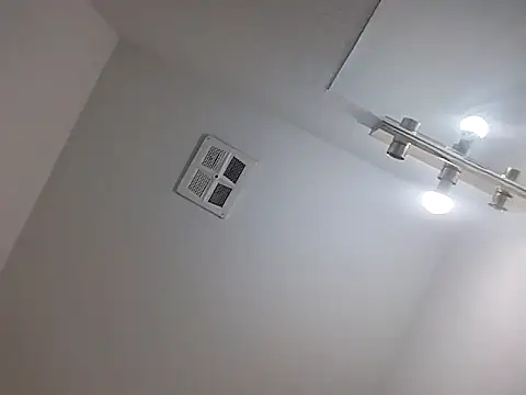 Snapshot of Papinine6 chatting on November 12, 2025, 11:14 am Papinine6 online show from November 12, 2025, 11:14 am