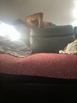 Snapshot of Papinine6 chatting on October 31, 2025, 10:01 am Papinine6 online show from October 31, 2025, 10:01 am