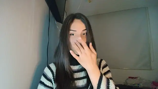 Snapshot of Dollbehavior_ chatting on October 30, 2025, 5:28 am Dollbehavior online show from October 30, 2025, 5:28 am