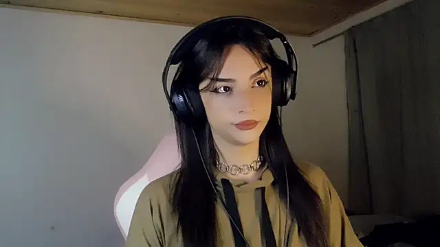 Dollbehavior  online show from January 13, 2026, 8:29 am