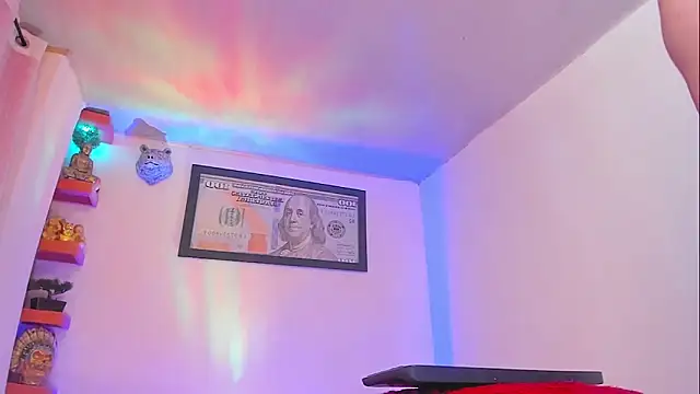 Snapshot of londoreales chatting on March 4, 2026, 4:31 am londoreales online show from March 4, 2026, 4:31 am